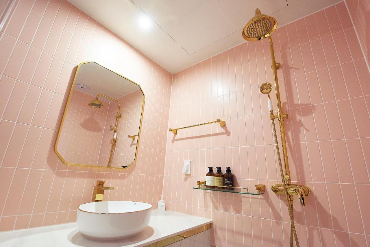 Denbasta Signature Hotel 釜山広域市 エクステリア 写真