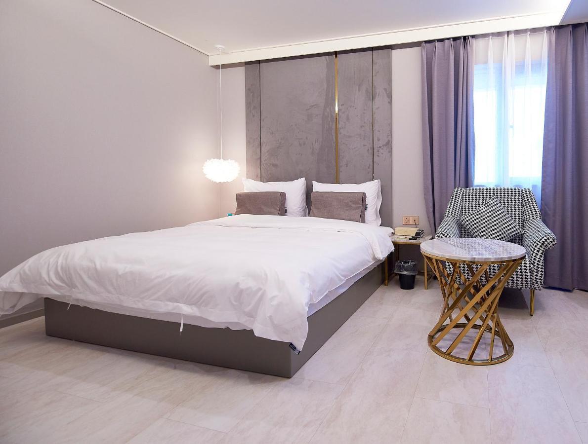 Denbasta Signature Hotel 釜山広域市 エクステリア 写真