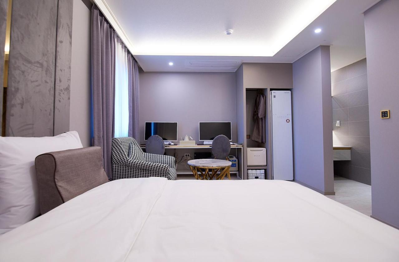 Denbasta Signature Hotel 釜山広域市 エクステリア 写真