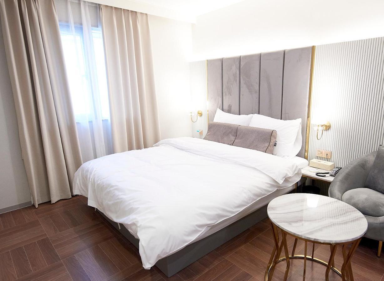 Denbasta Signature Hotel 釜山広域市 エクステリア 写真