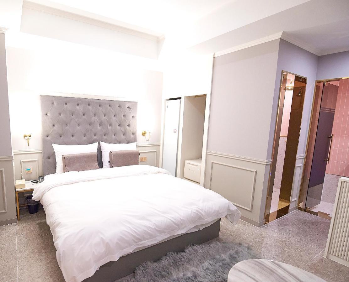 Denbasta Signature Hotel 釜山広域市 エクステリア 写真