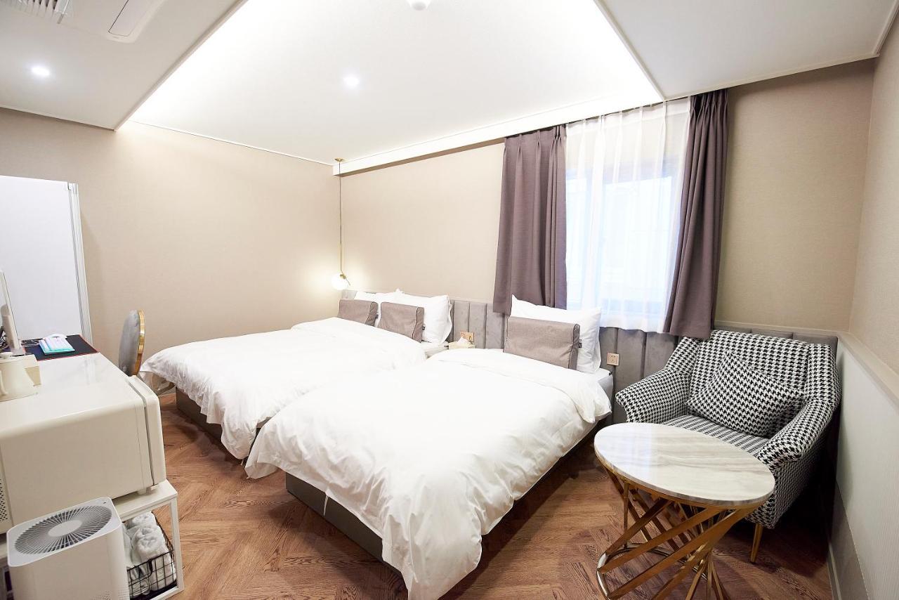 Denbasta Signature Hotel 釜山広域市 エクステリア 写真