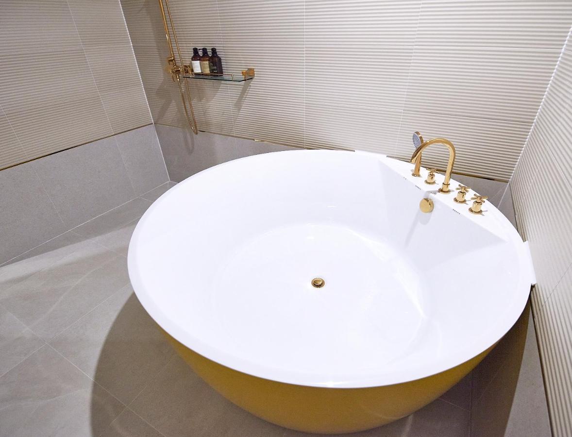 Denbasta Signature Hotel 釜山広域市 エクステリア 写真