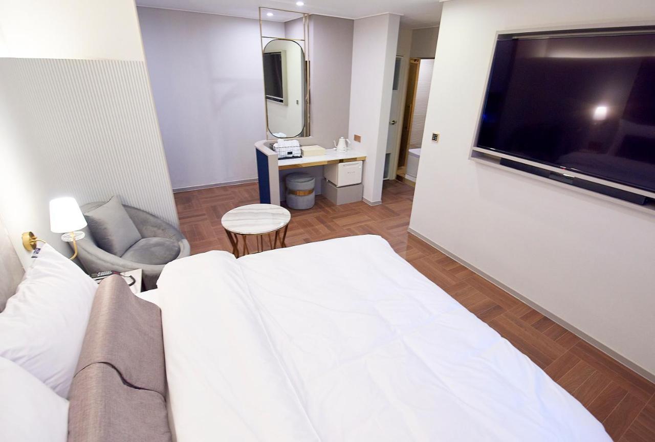 Denbasta Signature Hotel 釜山広域市 エクステリア 写真